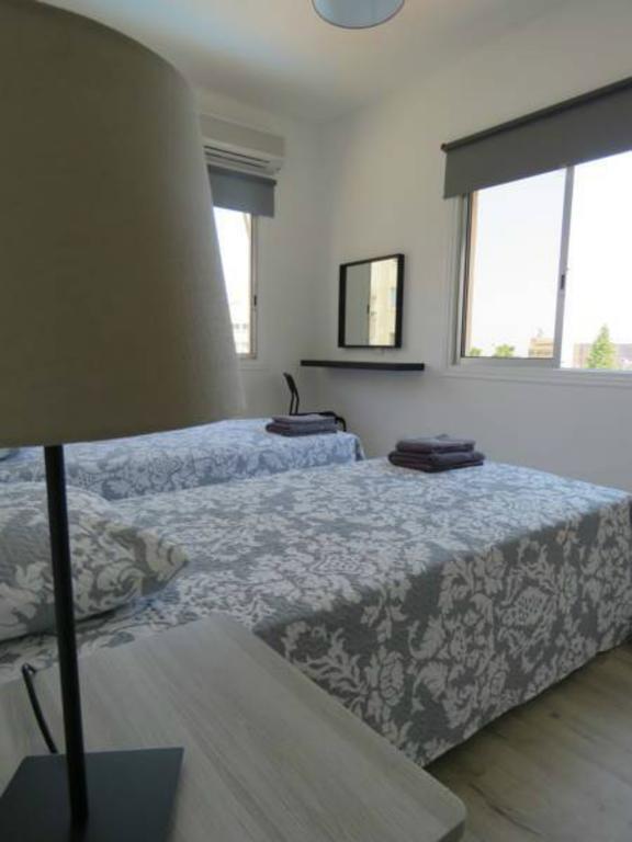 Polyxeni Hotel Apartments Лимасол Екстериор снимка